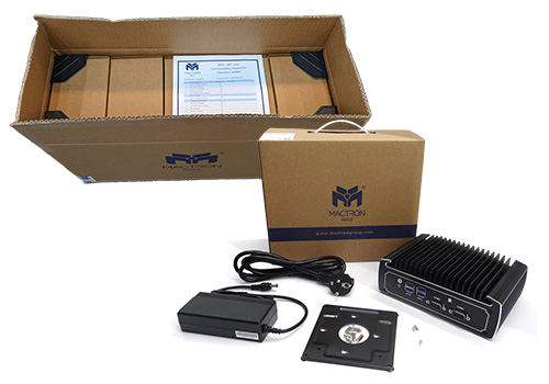 Fanless Embedded Box PC BCE0726